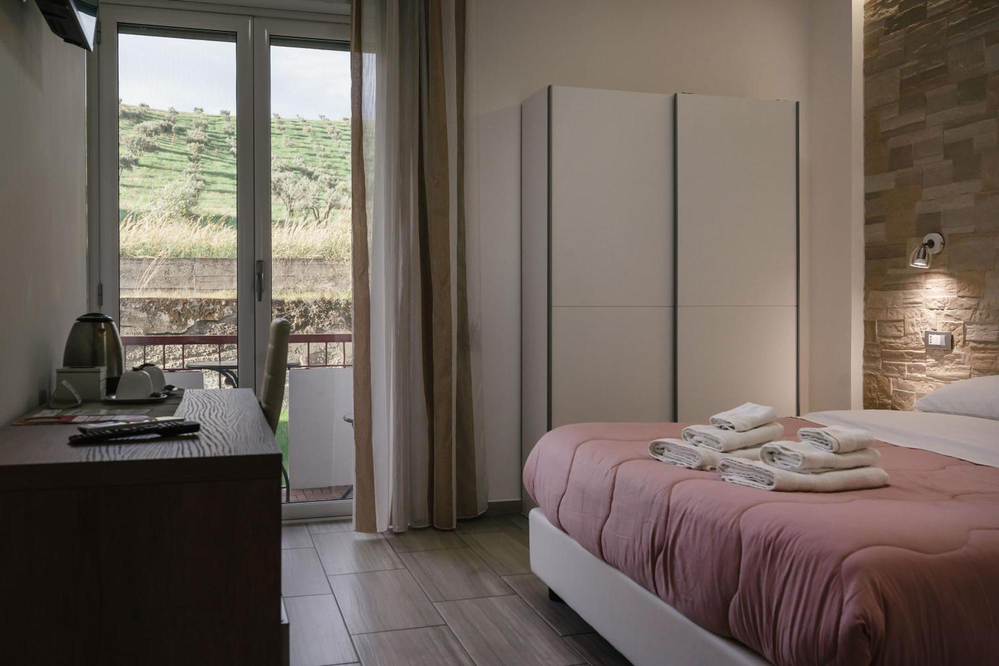 Zaro Suites B&B Catanzaro Exteriör bild